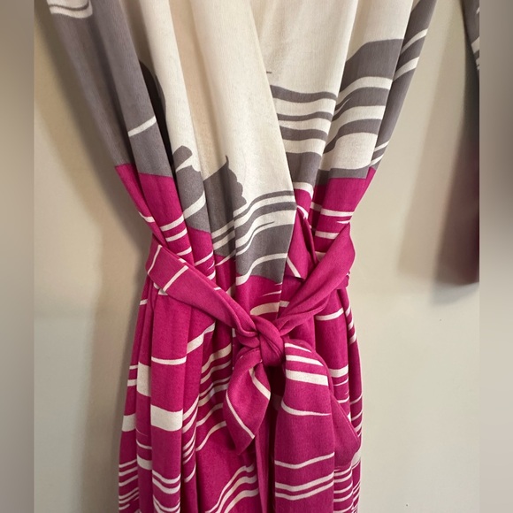 Diane Von Furstenburg silk wrap dress - new Julian two tan and pink - Picture 3 of 8